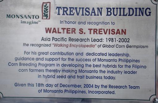 Walter Trevisan Plaque